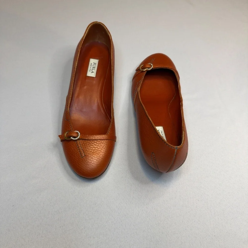 Furla Cognac Leather Knot Detail Low Heel Pumps